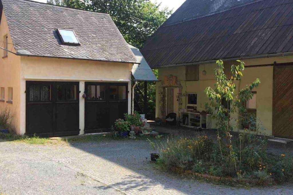 Апартаменты Kleine Kunstremise Mit Holzofen Burg Freienfels Weinbach Экстерьер фото